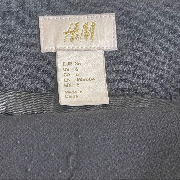 H&M SKIRT/BEADED ACCENTS IN GOLD,AMBER AND BLACK - Picture 4 of 9